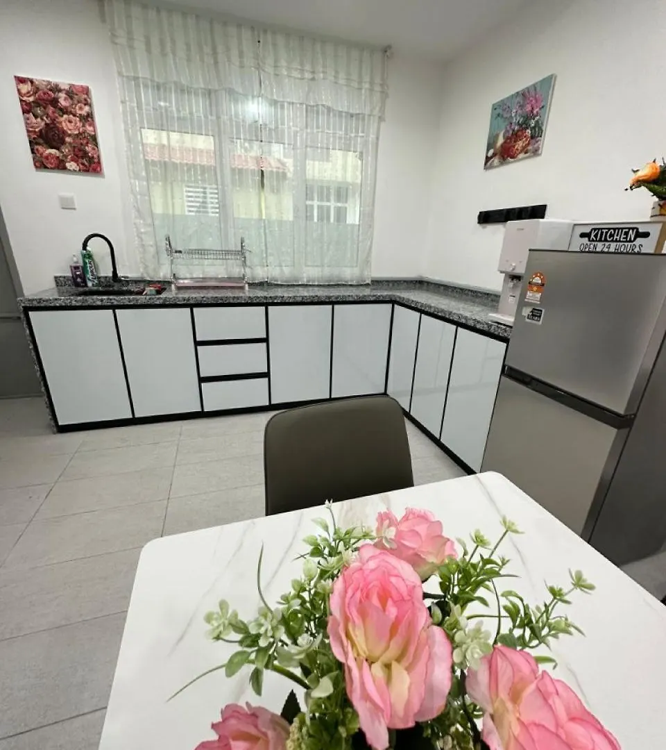 La Mensa Families Cheerful Residences Лангкави Дом отдыха